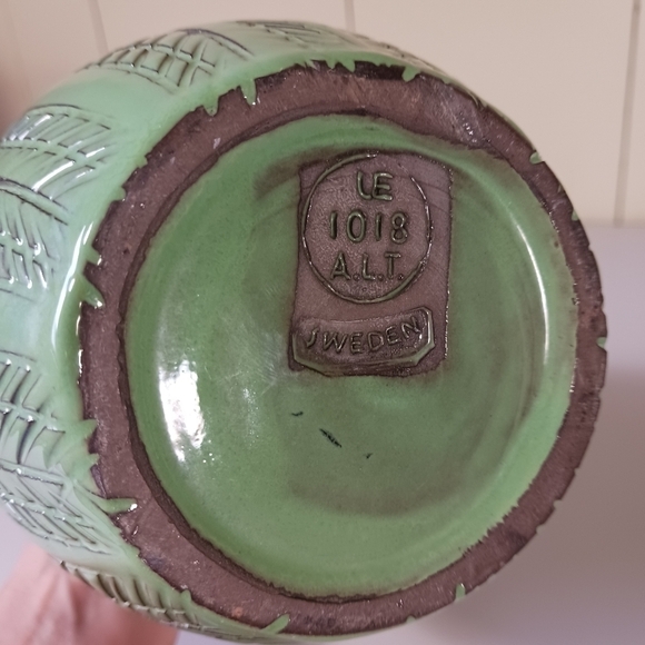 'paprika' 1018 ceramic vase, Upsala-Ekeby, Sweden 1949-69. - Picture 7 of 10